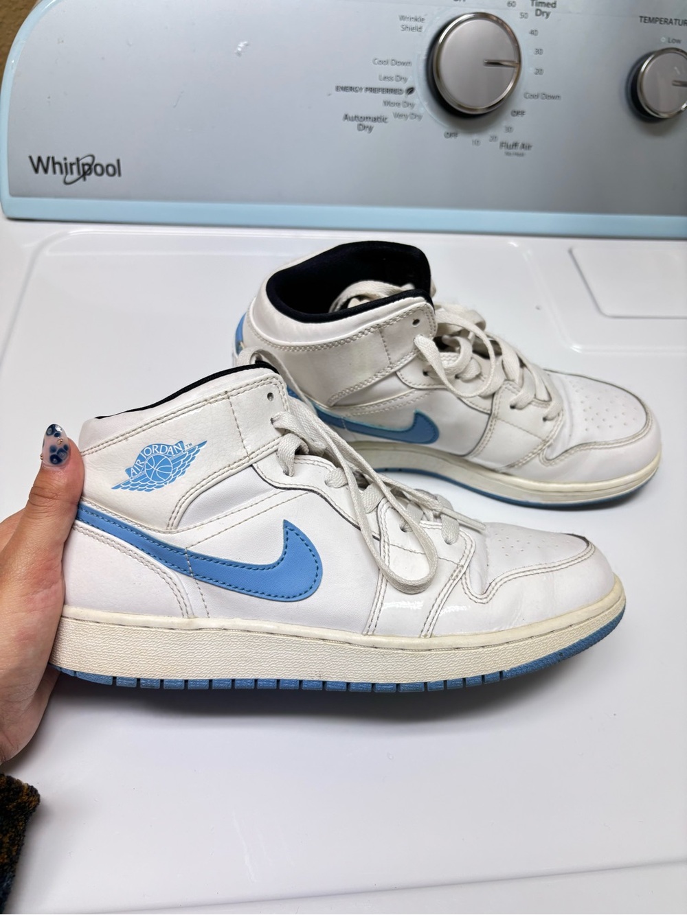 Air Jordan 1 retro Legend Blue